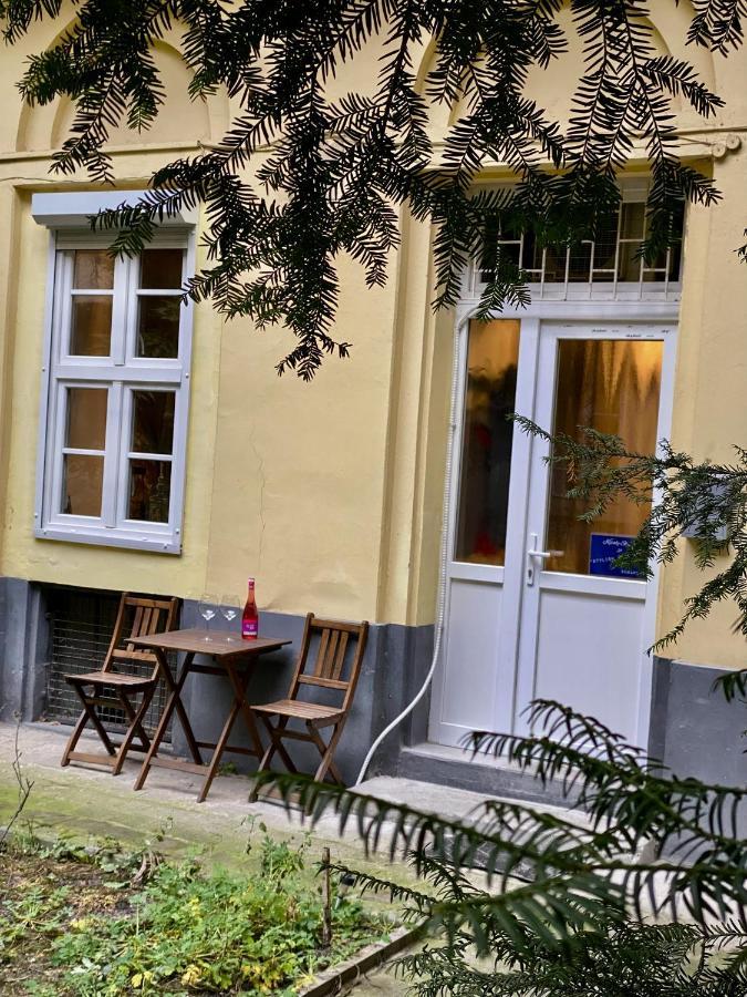 Kiraly Street , Stylish Apartment Будапеща Екстериор снимка